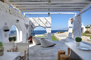 Amalgam Homes Paros Beachfront Villa