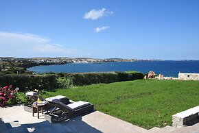 Amalgam Homes Paros Beachfront Villa