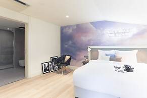 Cloud7 Hotel