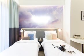 Cloud7 Hotel