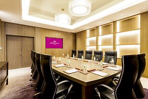 Crowne Plaza Vientiane by IHG