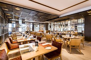 Crowne Plaza Vientiane by IHG