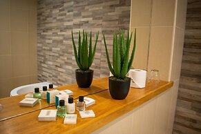 Craigmhor Lodge & Courtyard