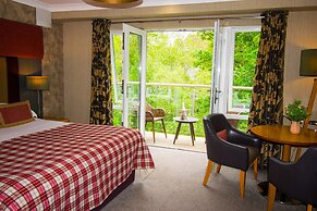 Craigmhor Lodge & Courtyard