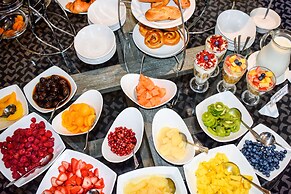 Craigmhor Lodge & Courtyard