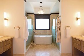 Zemi Beach House, LXR Hotels & Resorts