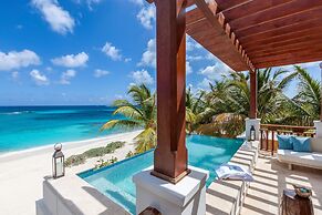 Zemi Beach House, LXR Hotels & Resorts