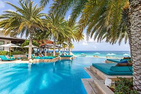 Zemi Beach House, LXR Hotels & Resorts