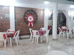 Hotel & Restobar Karaoke Garchetti