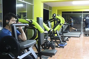 Hotel & Restobar Karaoke Garchetti