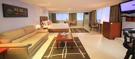 Wild Orchid Beach Resort