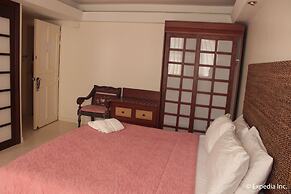 Wild Orchid Beach Resort