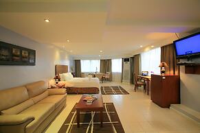 Wild Orchid Beach Resort