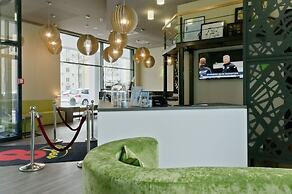 Super 8 by Wyndham Munich City West