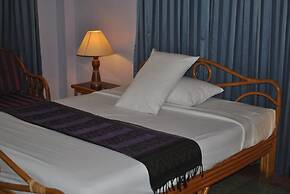Day Inn Hotel
