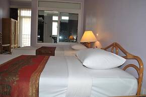 Day Inn Hotel