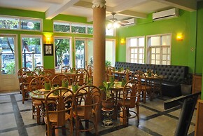 Day Inn Hotel