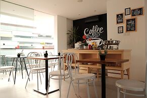 Flat06 Tendean
