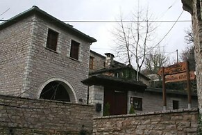 Nikolas Guesthouse