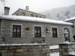 Nikolas Guesthouse