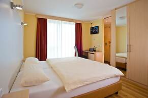 Rotenberg PT Hotel