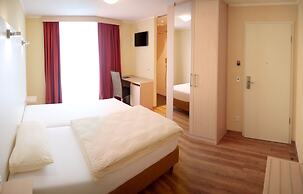 Rotenberg PT Hotel