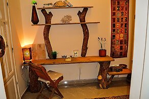 The Cozy Beach House