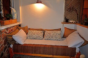 The Cozy Beach House