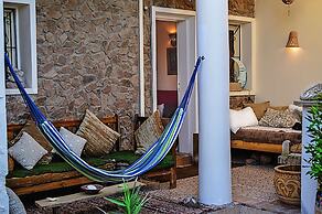 The Cozy Beach House