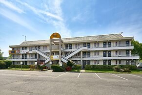 Première Classe La Roche Sur Yon - Vendéspace
