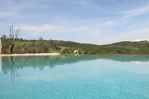 Chianti Yoga - The Tuscan Collection