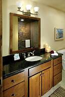 The Innsbruck Aspen by Frias