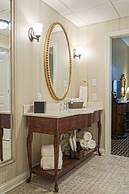 The Mount Vernon Grand Hotel