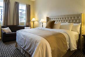 The Mount Vernon Grand Hotel