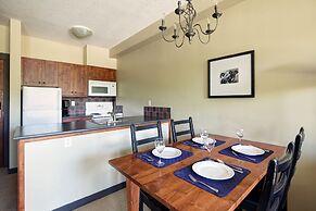 Panorama Mountain Resort - Premium Condos and Townhomes