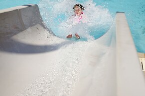 Panorama Mountain Resort - Premium Condos and Townhomes