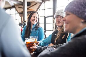 Panorama Mountain Resort - Premium Condos and Townhomes