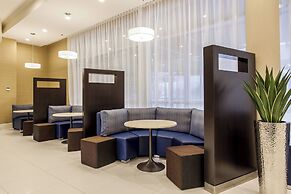 Courtyard by Marriott Montreal West Island/Baie D'Urfe