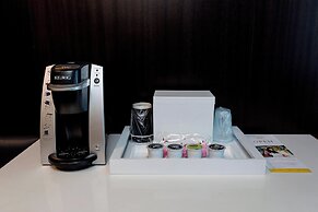 Courtyard Long Island City/New York Manhattan View