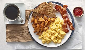 Courtyard Long Island City/New York Manhattan View