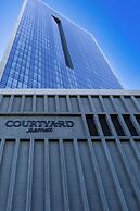 Courtyard Long Island City/New York Manhattan View