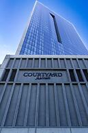 Courtyard Long Island City/New York Manhattan View
