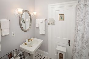 Aldrich Guest House