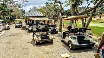 Casa Victoria Golf Retreat