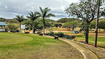 Casa Victoria Golf Retreat