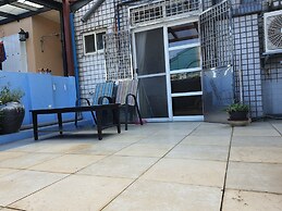 Dongshan River Left bank B&B