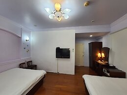 Dongshan River Left bank B&B