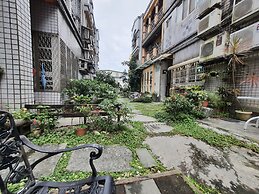 Dongshan River Left bank B&B