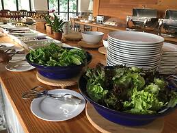 Mela Garden Retreat Cottage