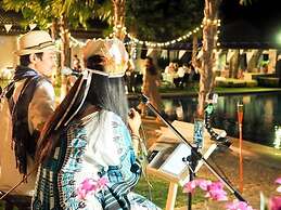 Mela Garden Retreat Cottage